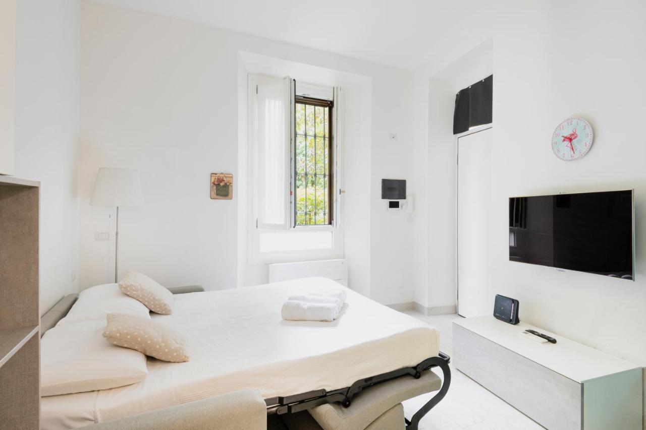 Easylife - Comodo Studio In Corso Di Porta Romana 米兰 外观 照片
